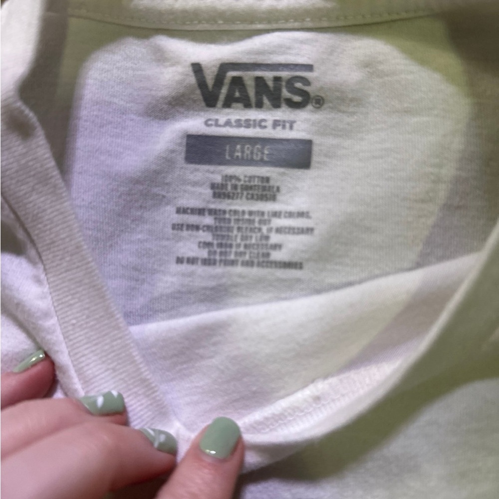 Vans - Picture 2 of 2